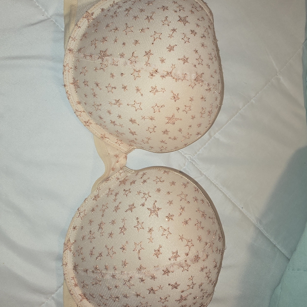 Victoria's Secret Beige Star Pattern Bra